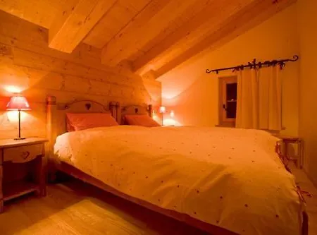 Couette-café Les Sapins Bleus 3*