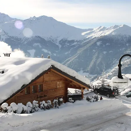Les Sapins Bleus Bed & Breakfast